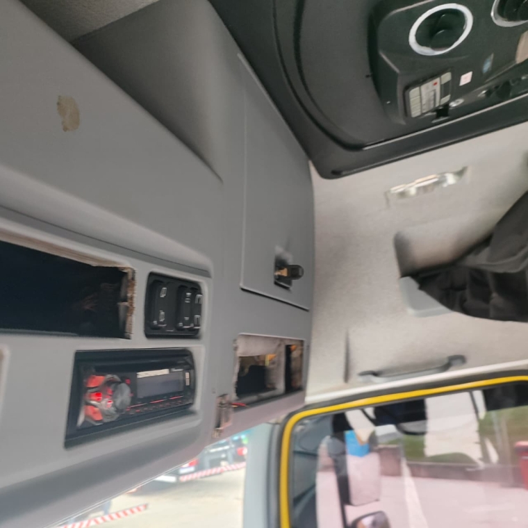 mercedes-benz axor 2544 s diesel 2p automatico 20145