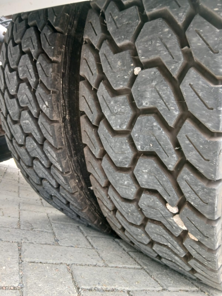 daf xf ftt 510 sc comfort diesel 2p automatico 202212