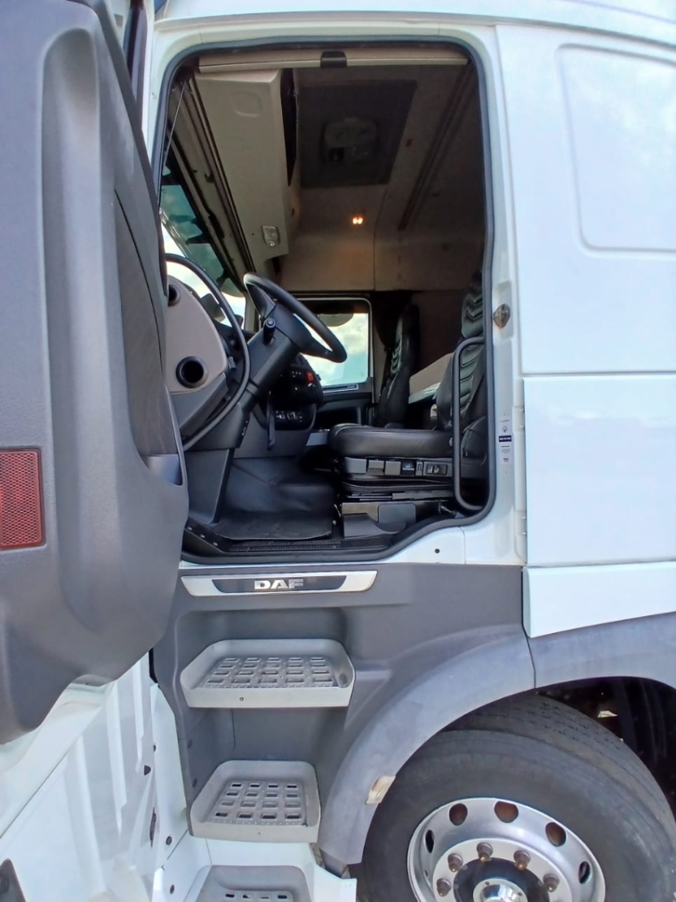 daf xf ftt 510 sc comfort diesel 2p automatico 202213