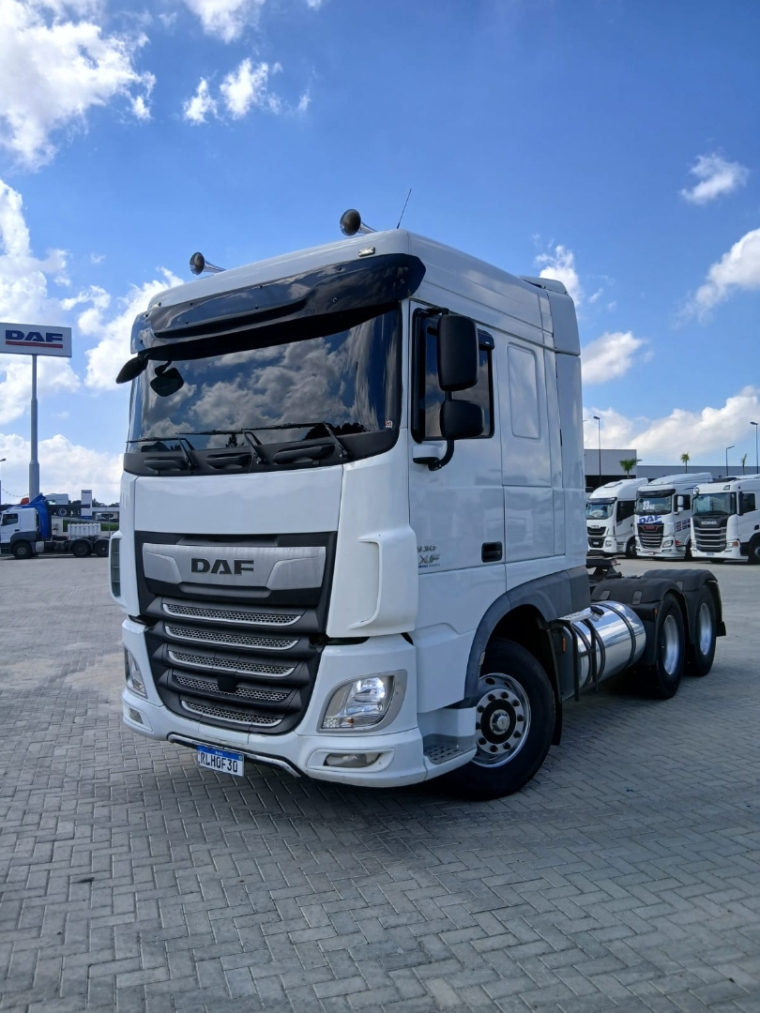 daf xf ftt 510 sc comfort diesel 2p automatico 2022