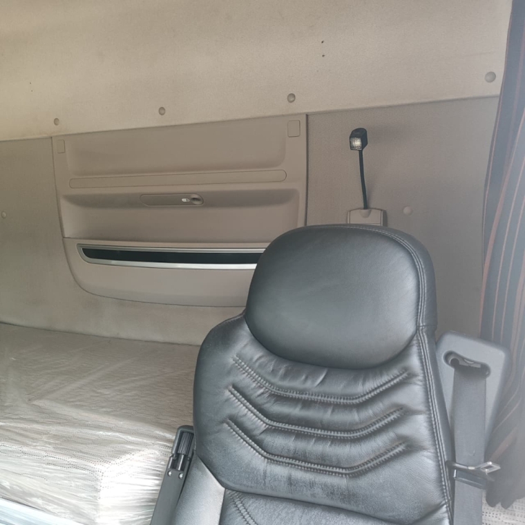 daf xf ftt sc comfort diesel 2p automatico 202213