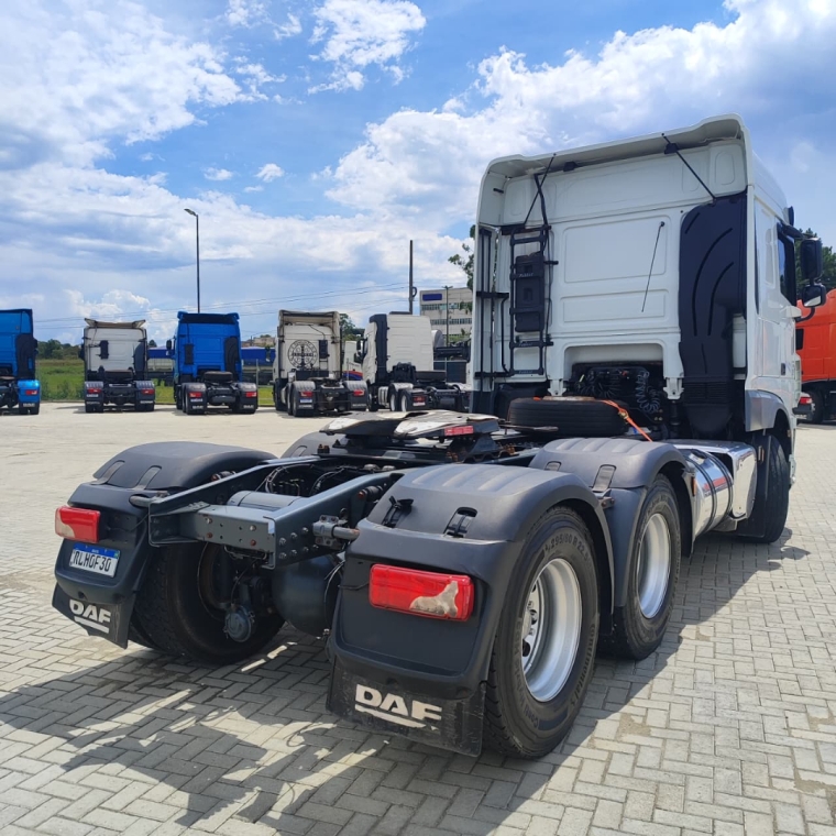 daf xf ftt sc comfort diesel 2p automatico 20224