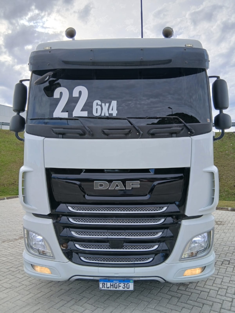 daf xf ftt 510 sc comfort diesel 2p automatico 20221