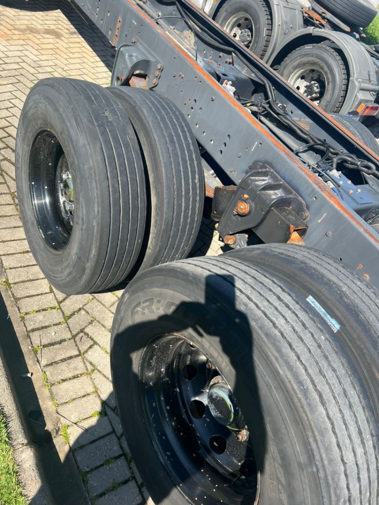 iveco tector 240e30sid diesel 2p automatico 20197