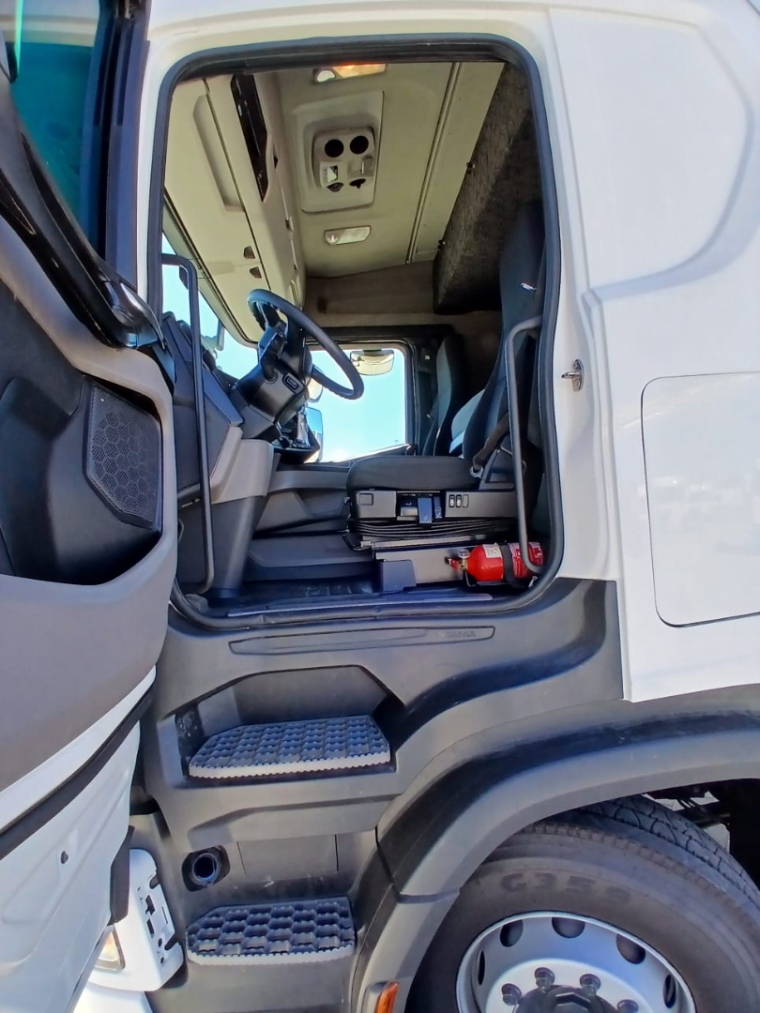scania r 540 a 6x4 diesel 2p automatico 202115