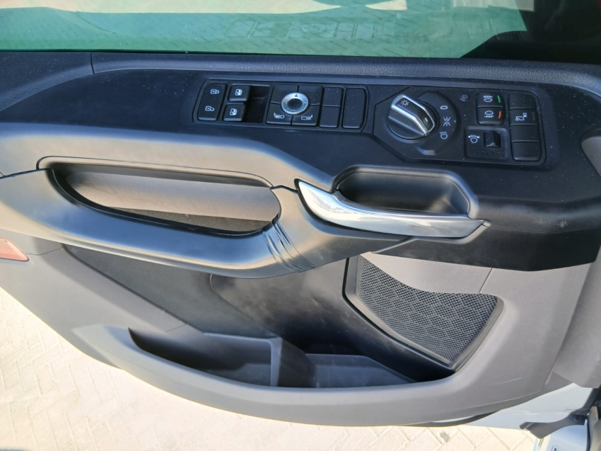 scania r 540 a 6x4 diesel 2p automatico 202116