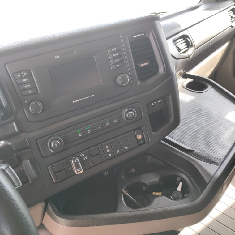 scania r 540 r540 a6x4 diesel 2p automatico 202115