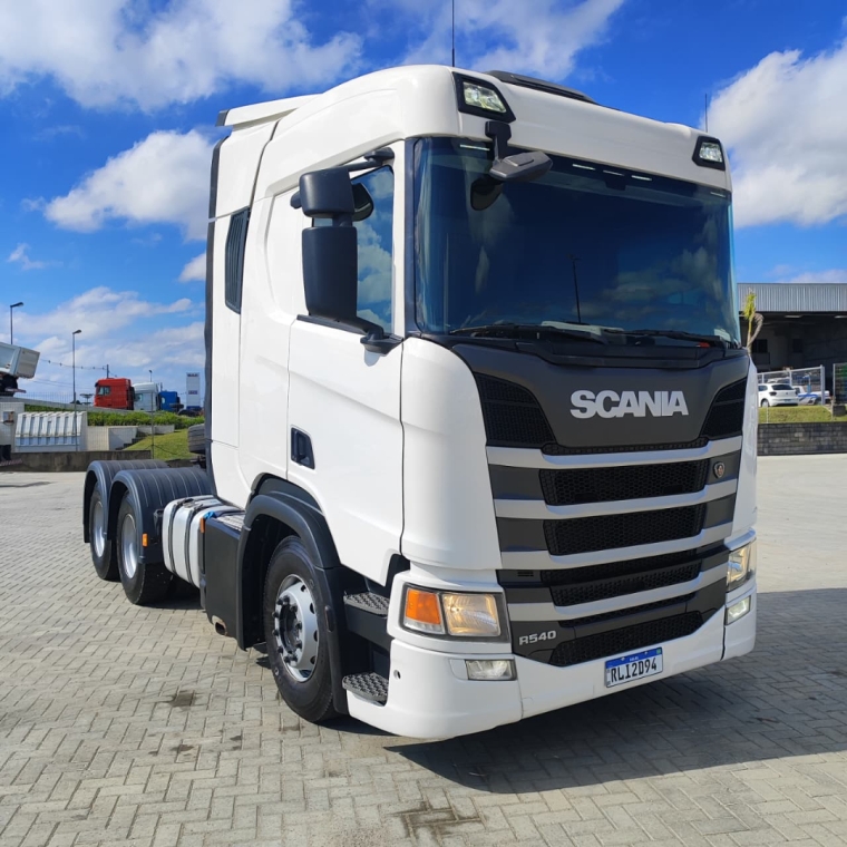 scania r 540 r540 a6x4 diesel 2p automatico 20212