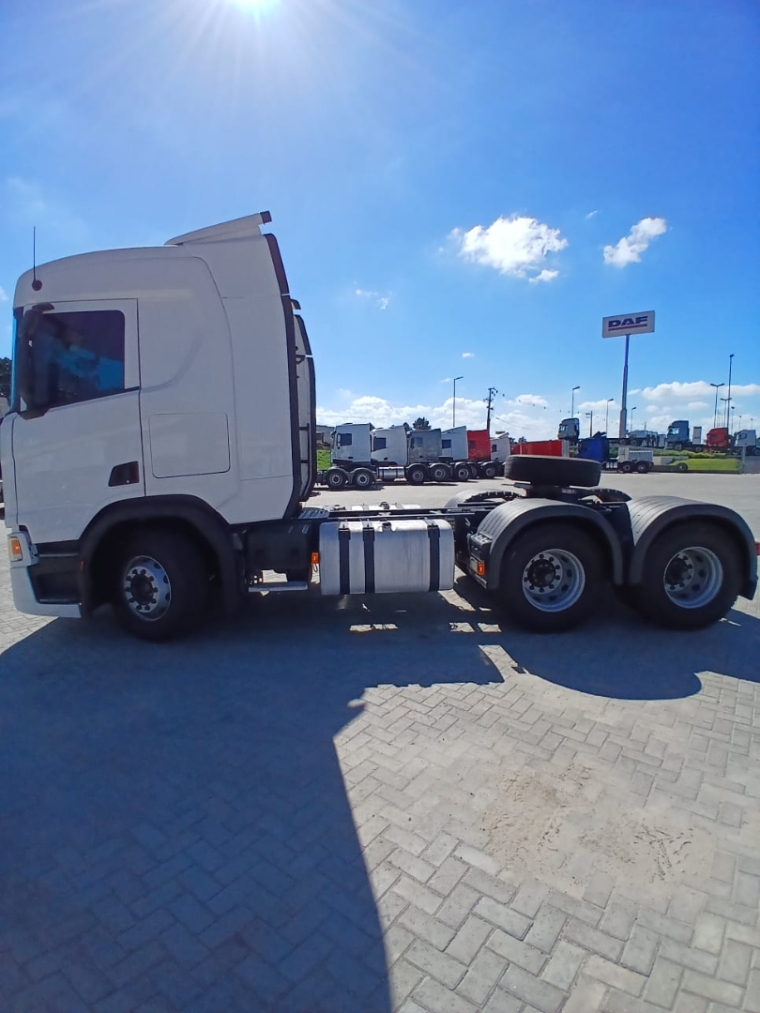 scania r 540 a 6x4 diesel 2p automatico 202114