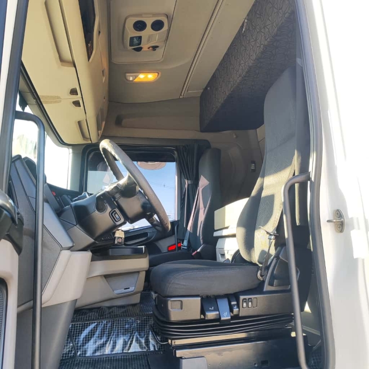 scania r 540 r540 a 6x4 diesel 2p automatico 202111