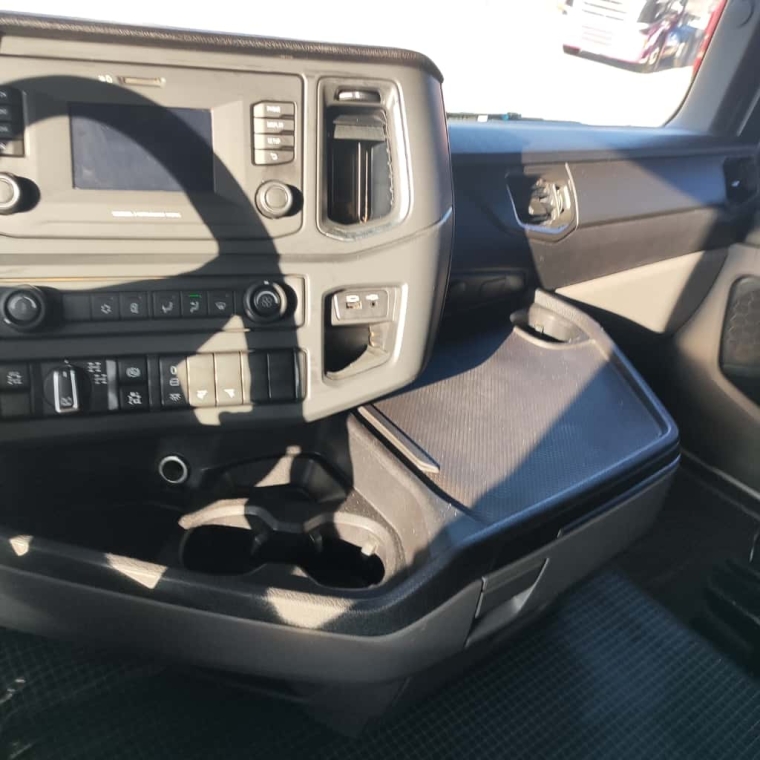 scania r 540 r540 a 6x4 diesel 2p automatico 202112