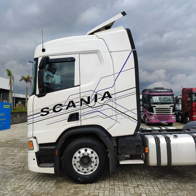 scania r 540 r540 a 6x4 diesel 2p automatico 20214