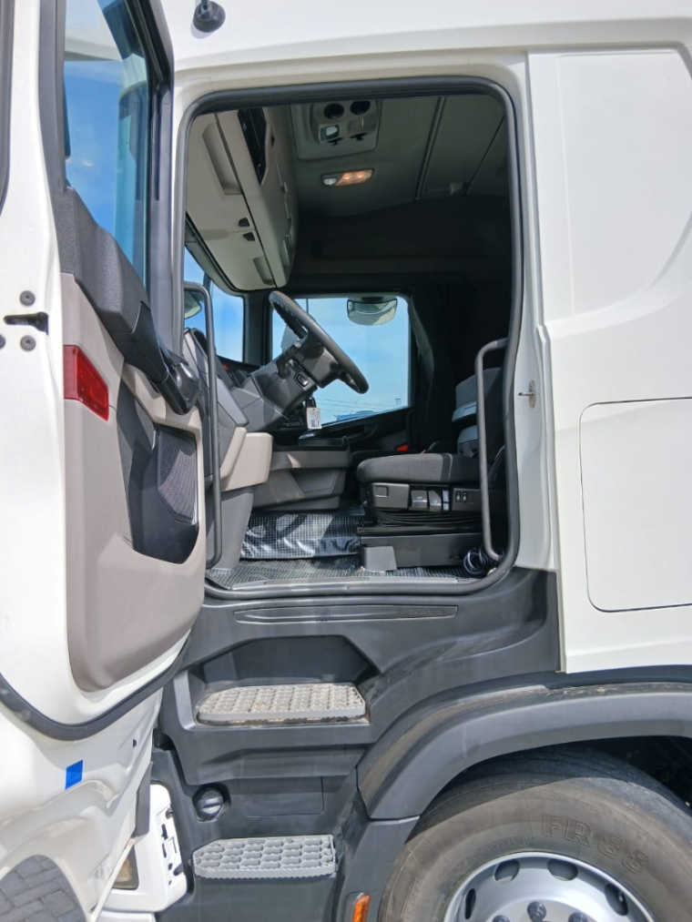 scania r 540 a 6x4 diesel 2p automatico 202113