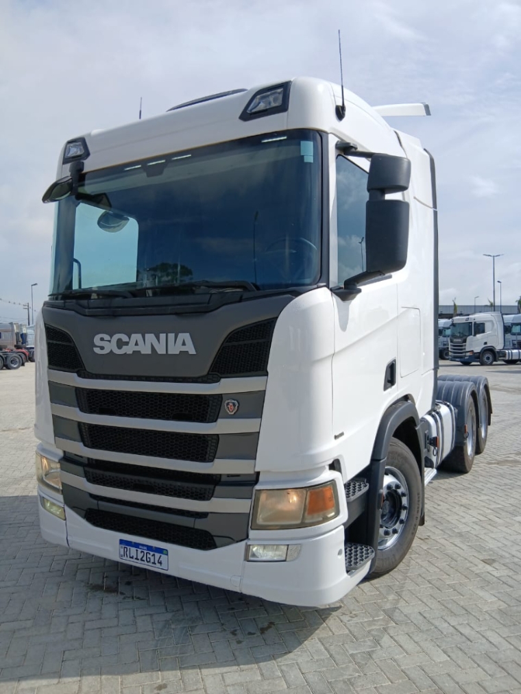 scania r 540 a 6x4 diesel 2p automatico 2021