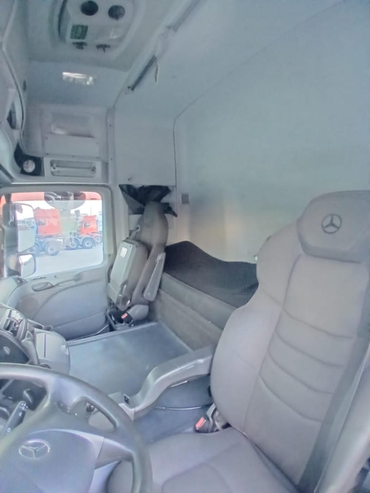 mercedes-benz actros 2546ls diesel 2p semiautomatico 202012