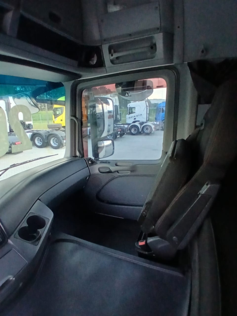 mercedes-benz actros 2546ls diesel 2p semiautomatico 202013