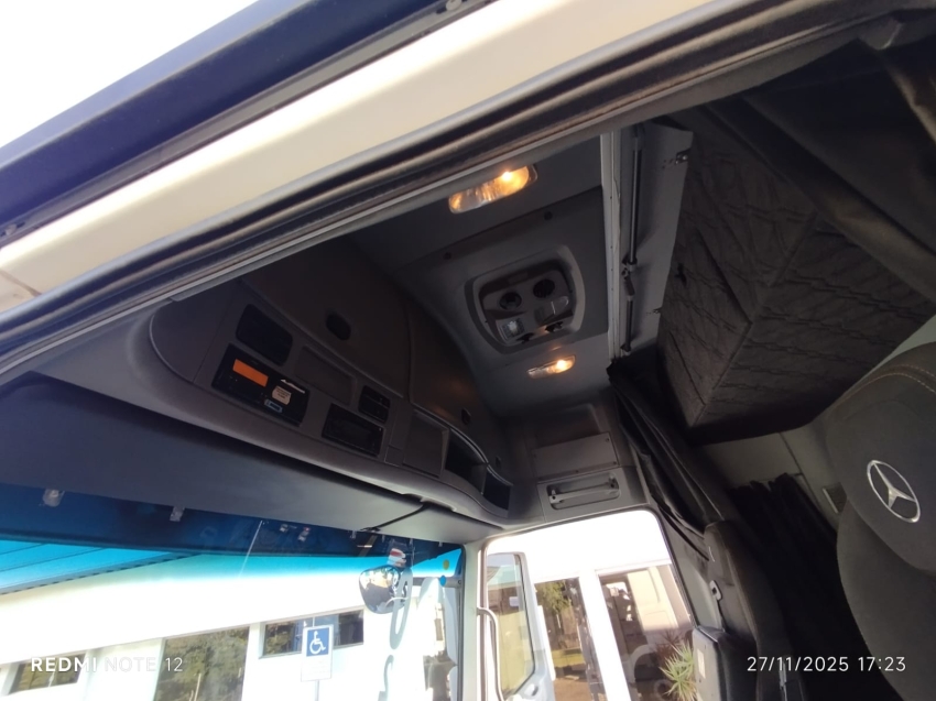 mercedes-benz actros 2546 ls diesel 2p semiautomatico 202012