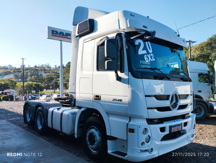 mercedes-benz actros 2546 ls diesel 2p semiautomatico 2020