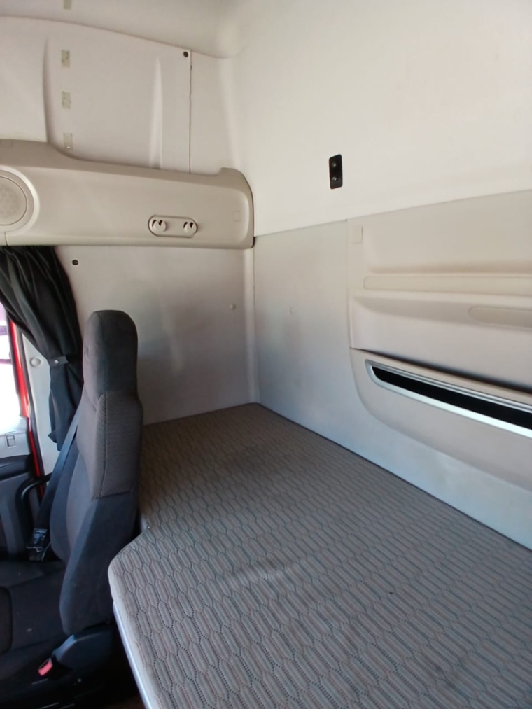 daf xf ftt 530 super space cab diesel 2p automatico 202315