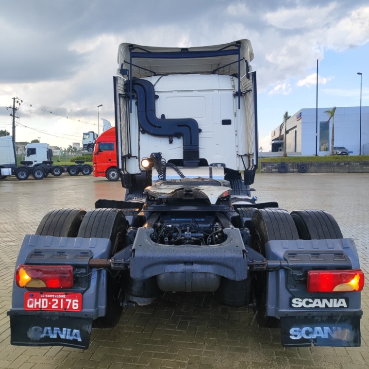 scania r 400 a6x2 diesel 2p manual 20156