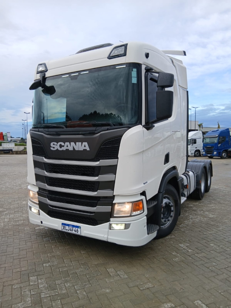 scania r 540 a 6x4 diesel 2p automatico 2021