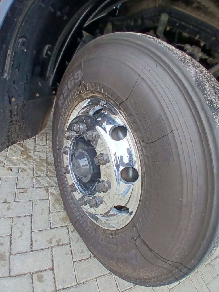 daf xf ftt 530 6x4 super space cab diesel 2p automatico 20239