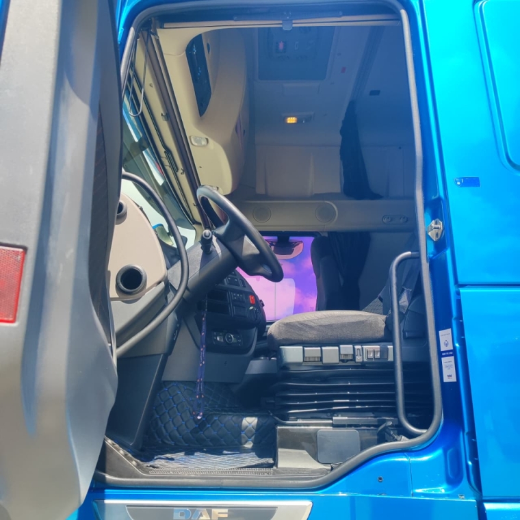 daf xf ftt 530 ssc comfort diesel 2p automatico 20238