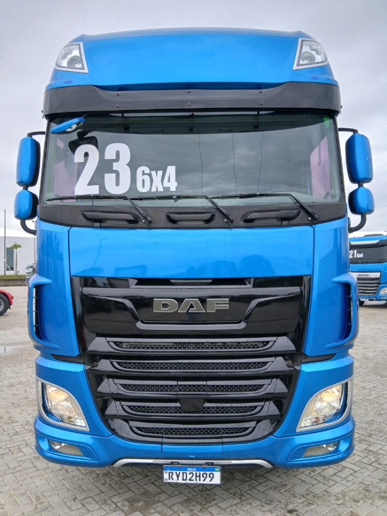 daf xf ftt 530 6x4 super space cab diesel 2p automatico 20231