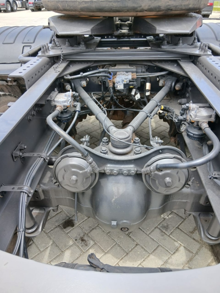 volvo fh 540 diesel 2p automatico 202113