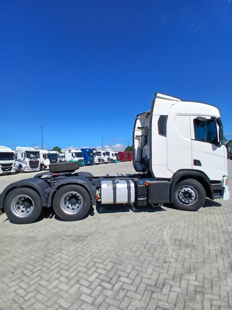scania r 500 a 6x4 diesel 2p automatico 20213