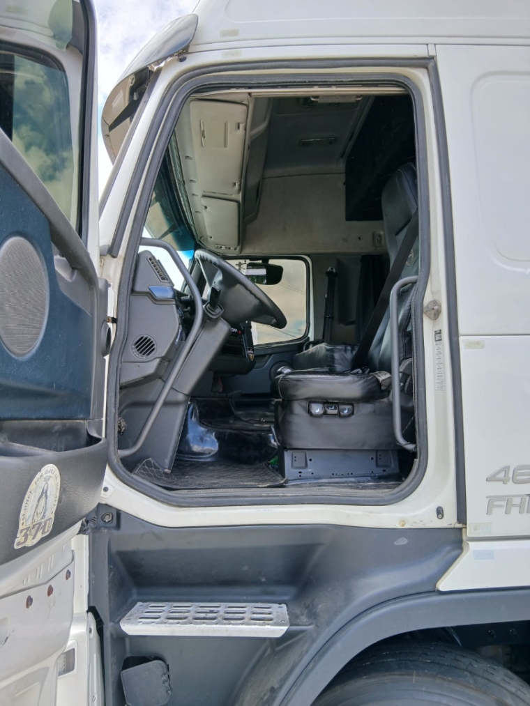 volvo fh 460 6x4t diesel 2p manual 201511