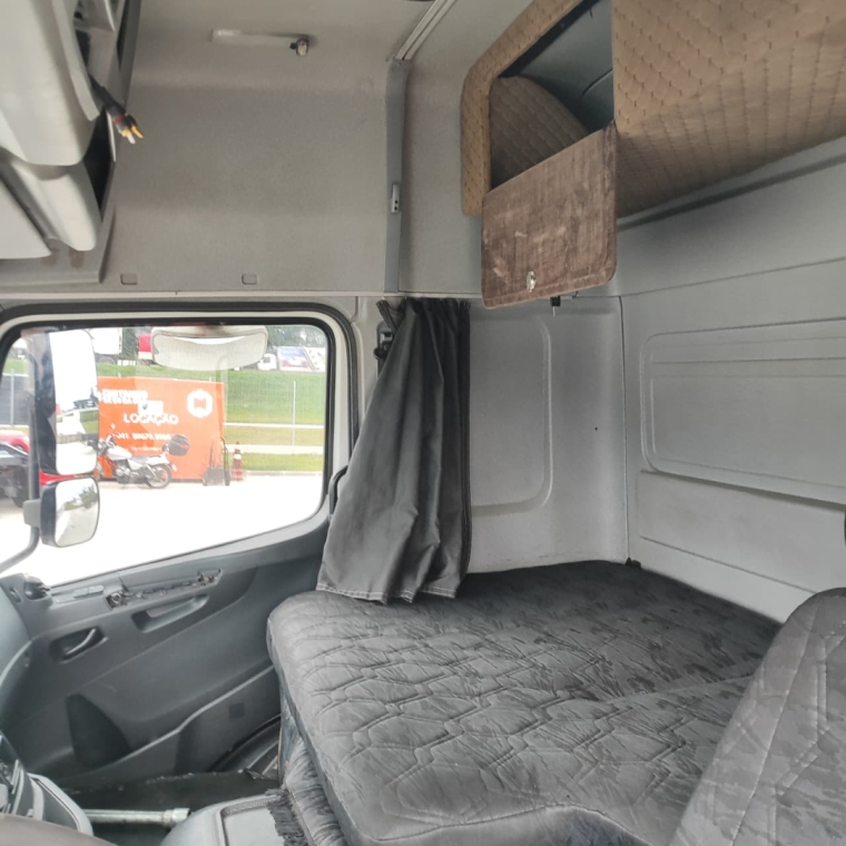 mercedes-benz axor 1933 s diesel 2p manual 201313