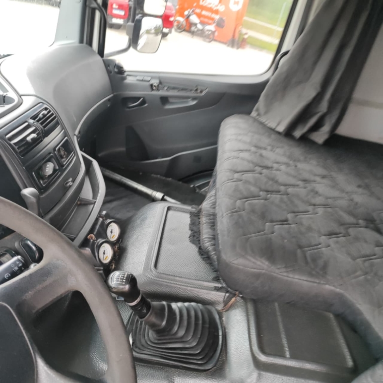 mercedes-benz axor 1933 s diesel 2p manual 201312