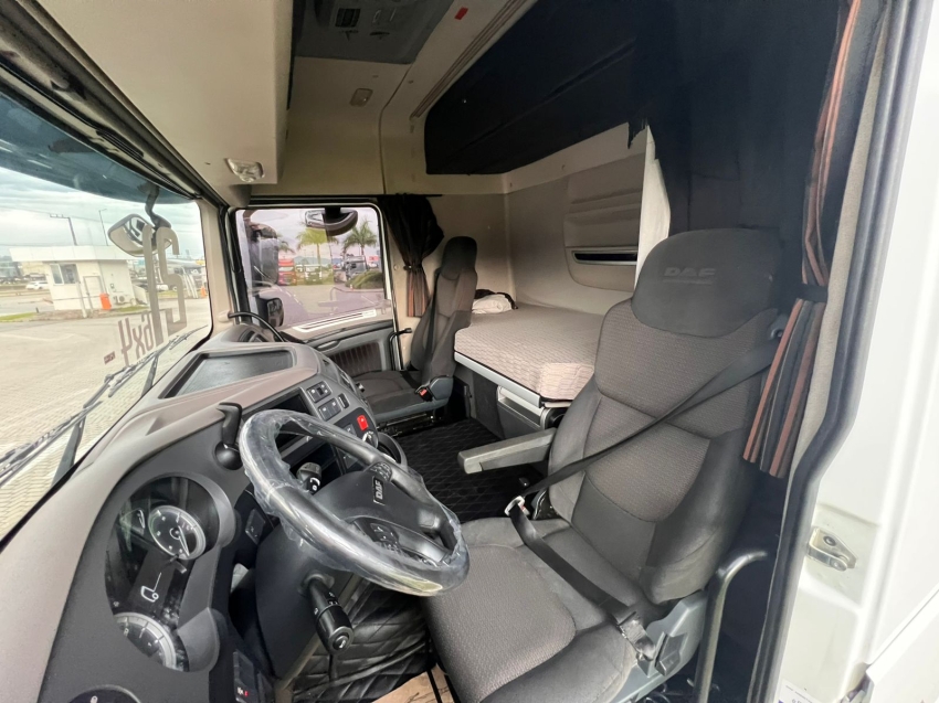 daf xf ftt 530 6x4 diesel 2p automatico 20219
