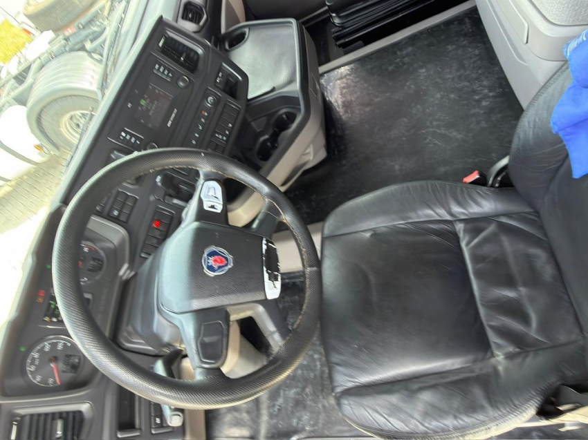 scania r 450 a 6x4 diesel 2p automatico 20207