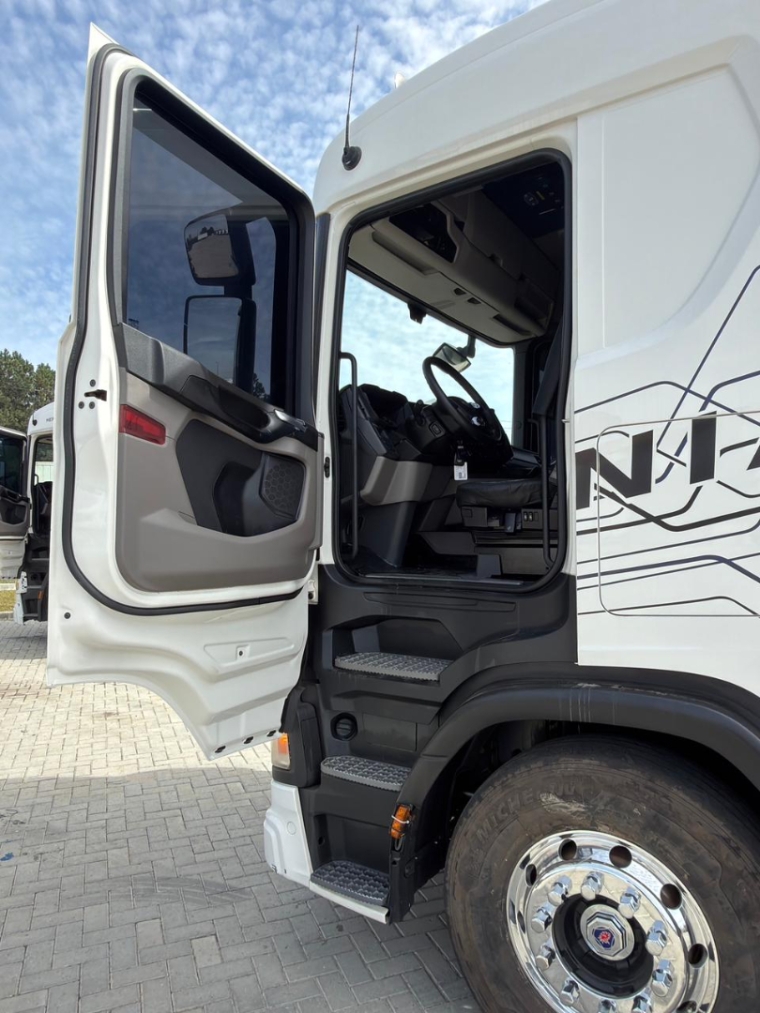 scania r 450 a 6x4 diesel 2p automatico 20205