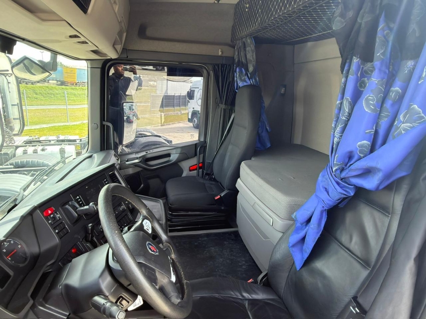 scania r 450 a 6x4 diesel 2p automatico 20206