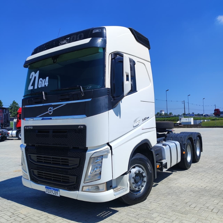 volvo fh 540 diesel 2p automatico 2021