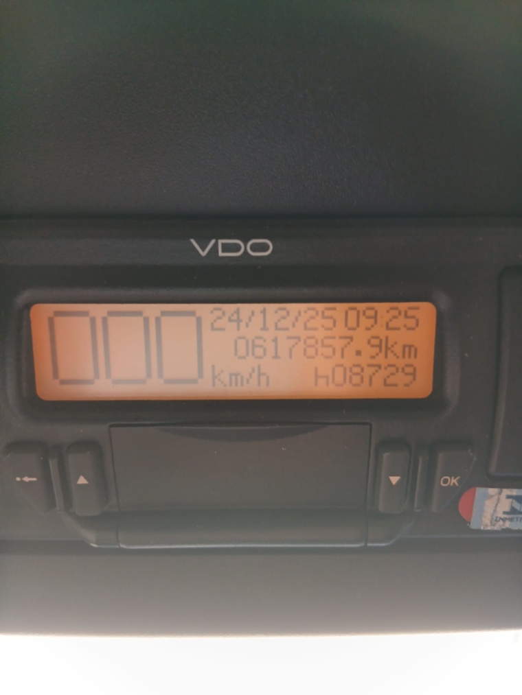 mercedes-benz actros 2548 s diesel 2p automatico 202115