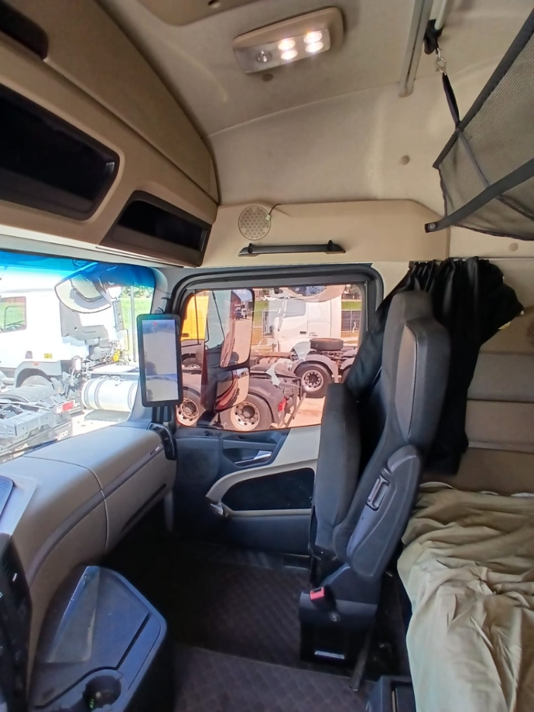 mercedes-benz actros 2548 s diesel 2p automatico 202110