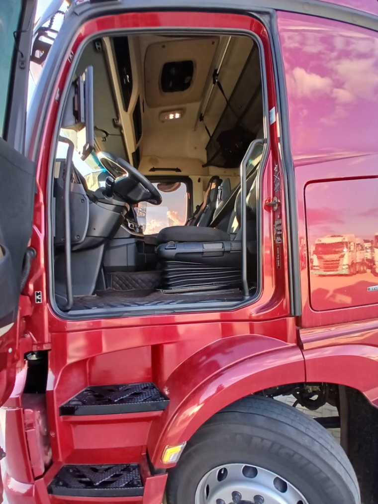 mercedes-benz actros 2548 s diesel 2p automatico 202114