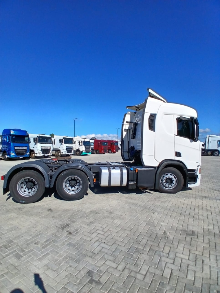 scania r 540 a 6x4 diesel 2p automatico 20213