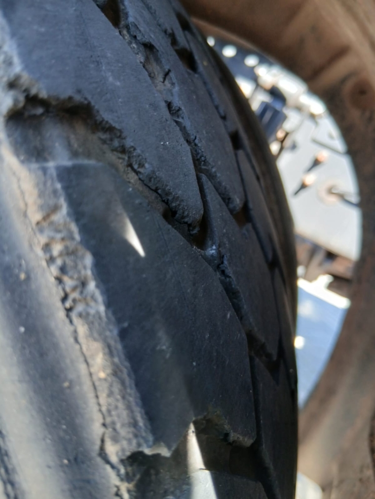 scania r 540 a 6x4 diesel 2p automatico 202112