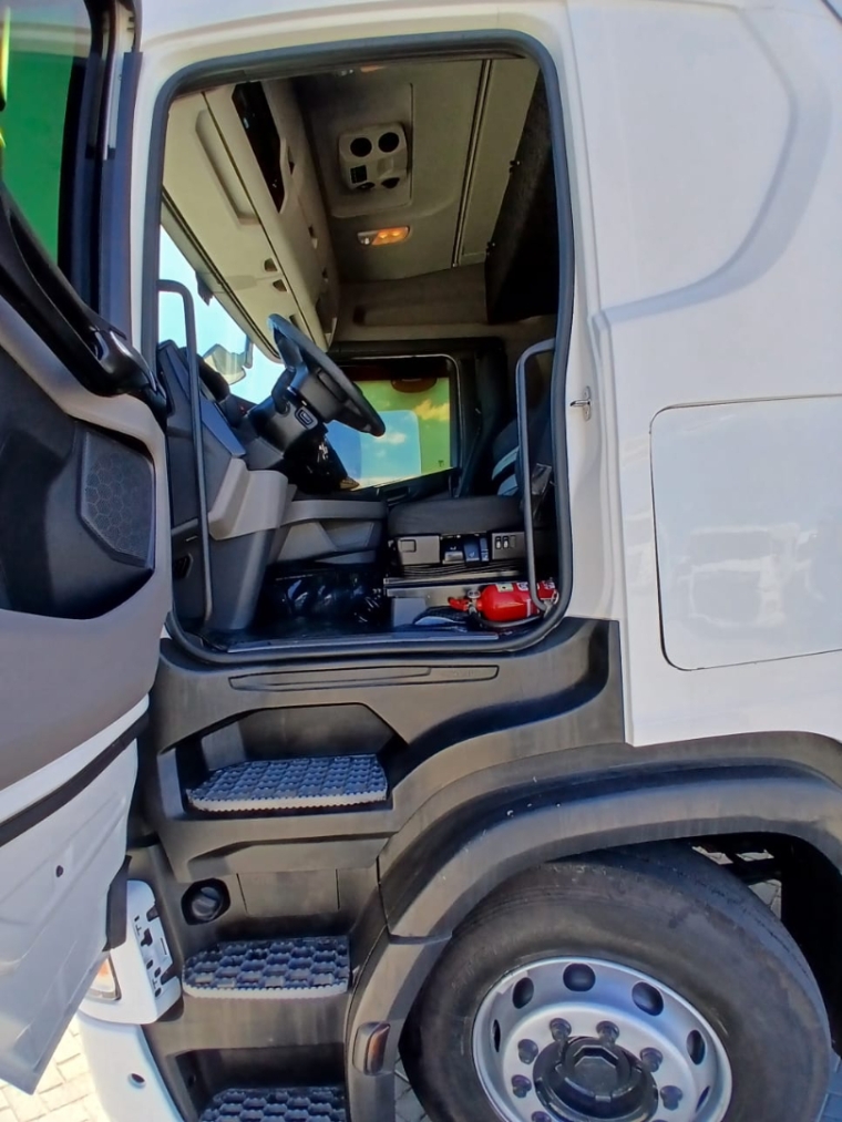 scania r 540 a 6x4 diesel 2p automatico 202117