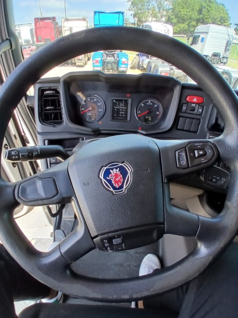 scania r 540 a 6x4 diesel 2p automatico 202116