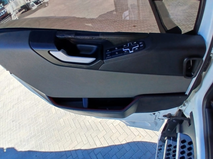 volvo fh 540 6x4 diesel 2p automatico 201918