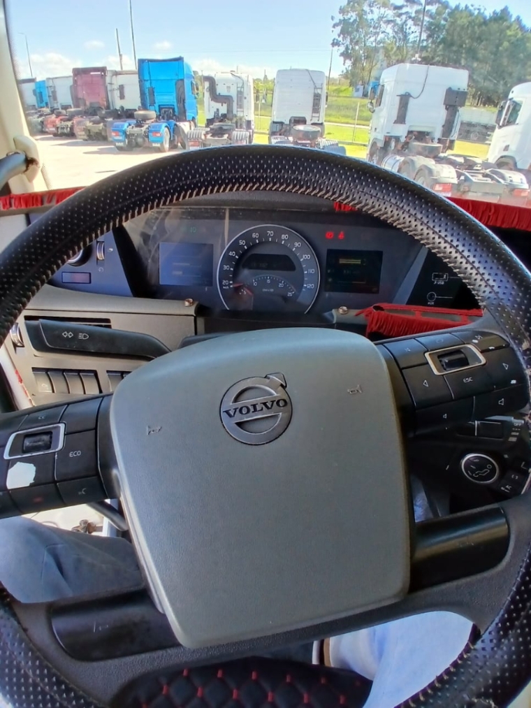 volvo fh 540 6x4 diesel 2p automatico 201923