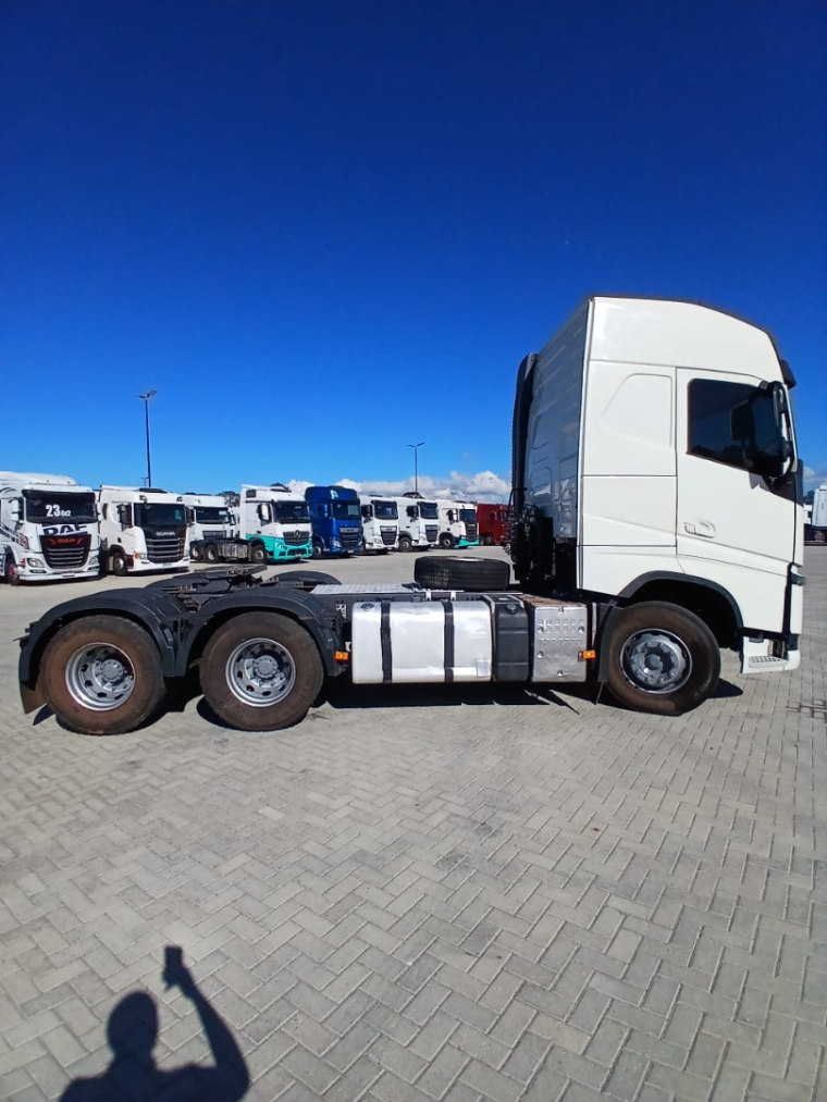 volvo fh 540 6x4 diesel 2p automatico 20193