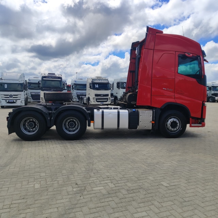 volvo fh 540 diesel 2p automatico 20203
