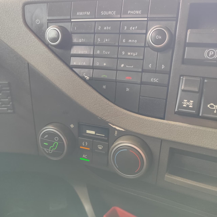 volvo fh 540 diesel 2p automatico 202015